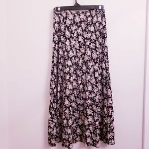 Anne Klein long floral skirt size 8